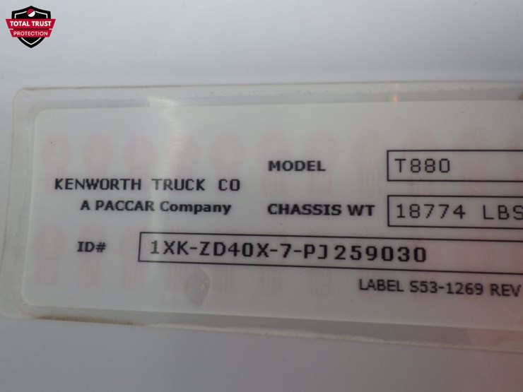 2023-kenworth-t880-image-18