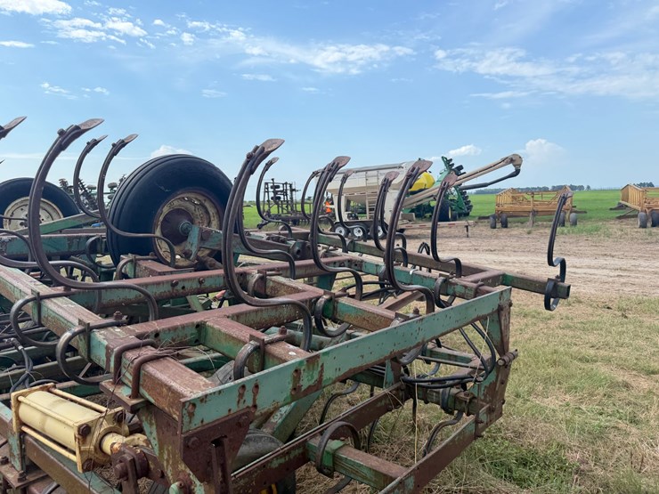 john-deere-1010-image-14