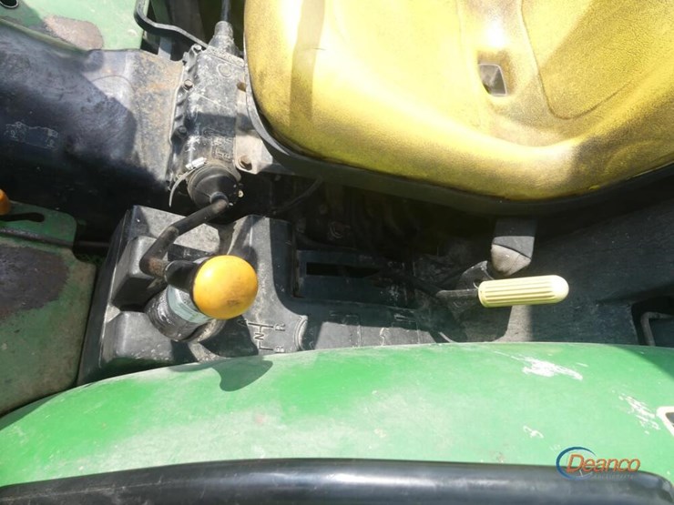 john-deere-5205-image-13