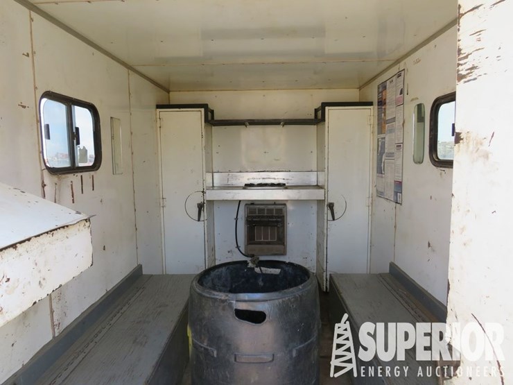 2000-carrier-trailer-16'l-t/a-doghouse-crew-trailer-image-4