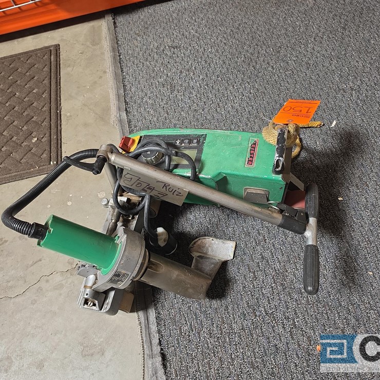 LEISTER VARIMAT V2 HOT AIR WELDER