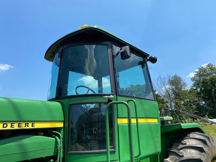 john-deere-8430-image-10