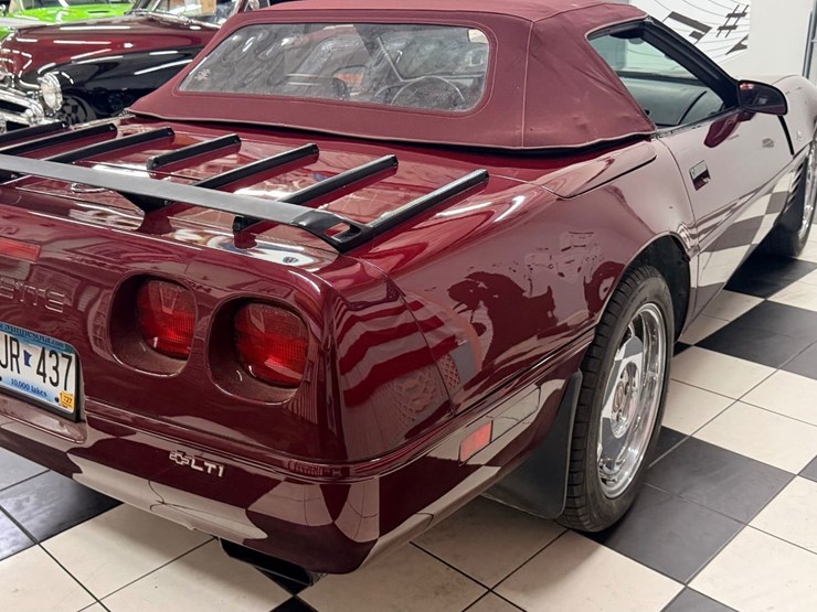 #1873-•-1993-chevrolet-corvette-image-20
