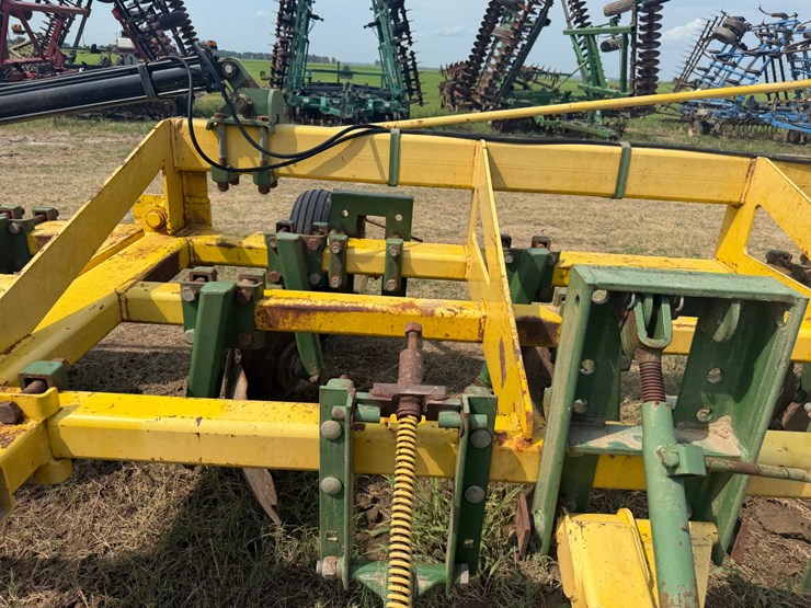 #51910-•-roll-a-cone-12-row-38"-spacing-hipper-10-3218-inv#51910-image-42