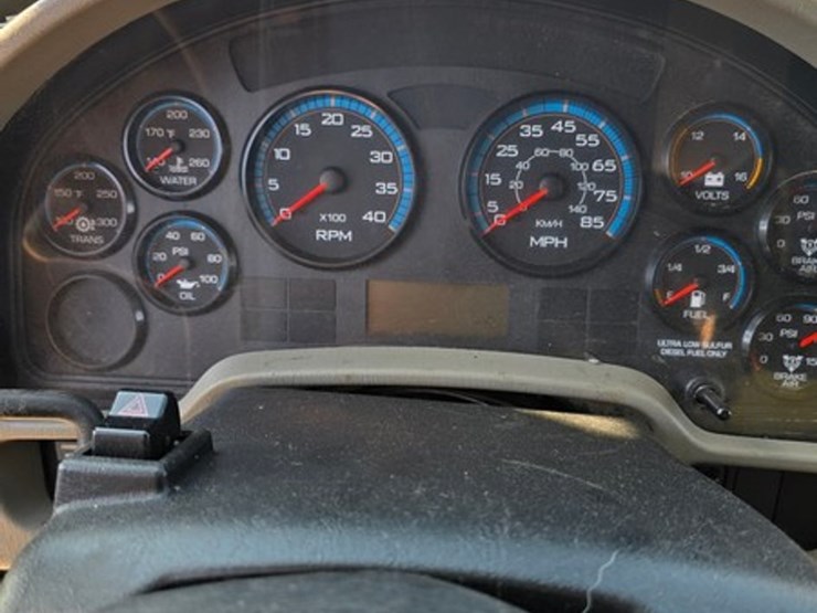 2008-international-durastar-4300-image-33