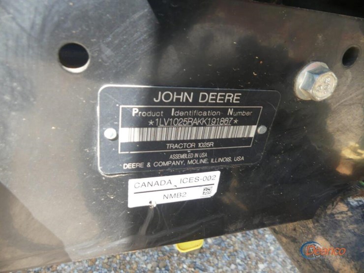 john-deere-1025r-image-11