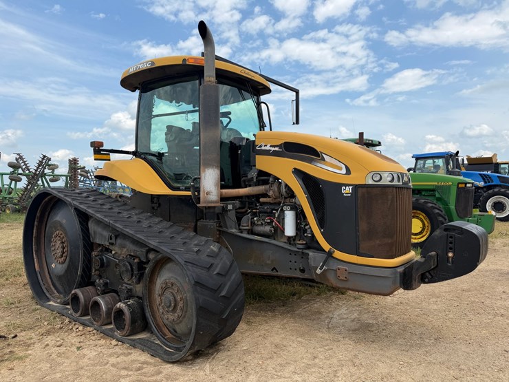 #51850-•-caterpillar-challenger-track-tractor-agcc0765hnwcd1157-inv#51850-image-2