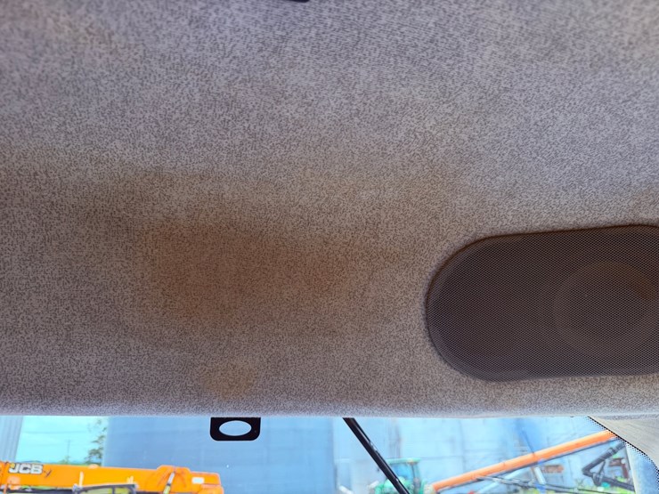 2015-new-holland-t8.350-image-72