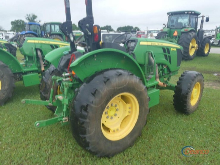 john-deere-5045e-image-2
