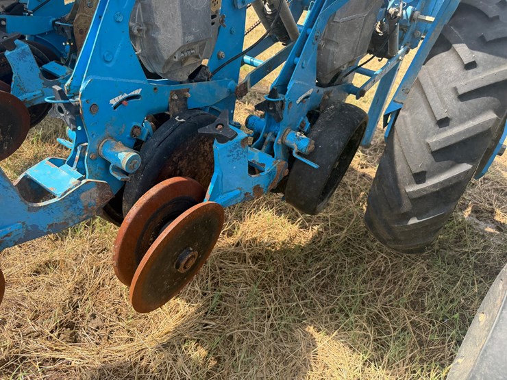 #51909-•-monosem-12-twin-row-38"-center-planter-05a116-inv#51909-image-83