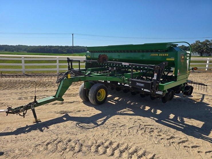 john-deere-1560-image-1