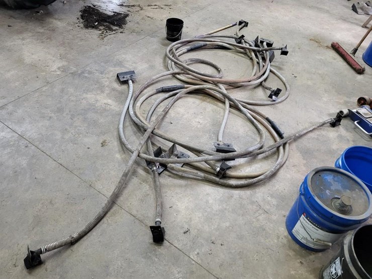 gandy-6290-68-orbital-air-seeder-image-27