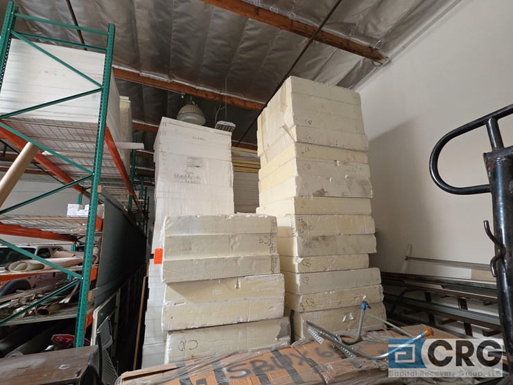 insulfoam,-versico,-and-polyiso-foam-roof-insulation-boards-image-1