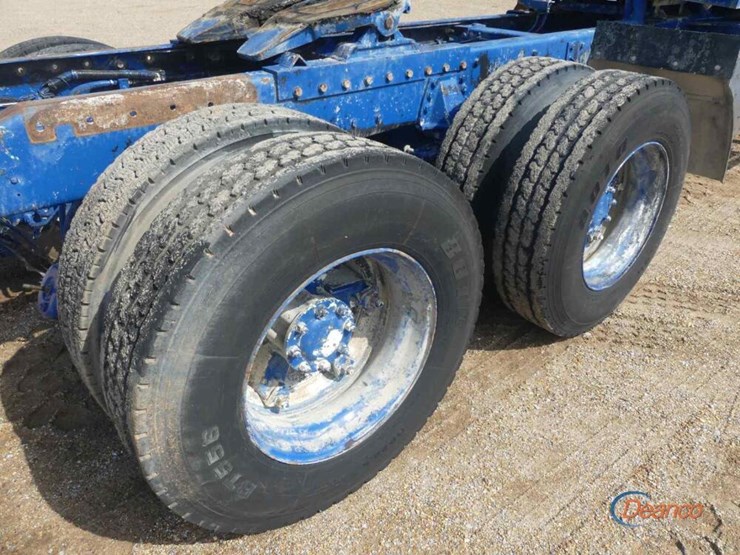 1990-peterbilt-378-image-7
