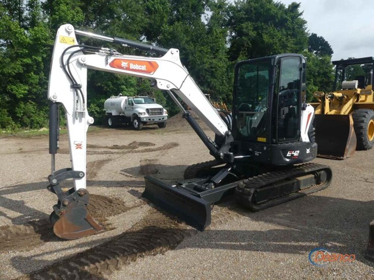 2023-bobcat-e42-image-12