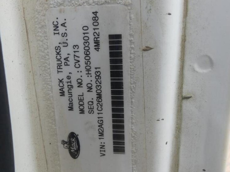 2006-mack-granite-cv713-image-23