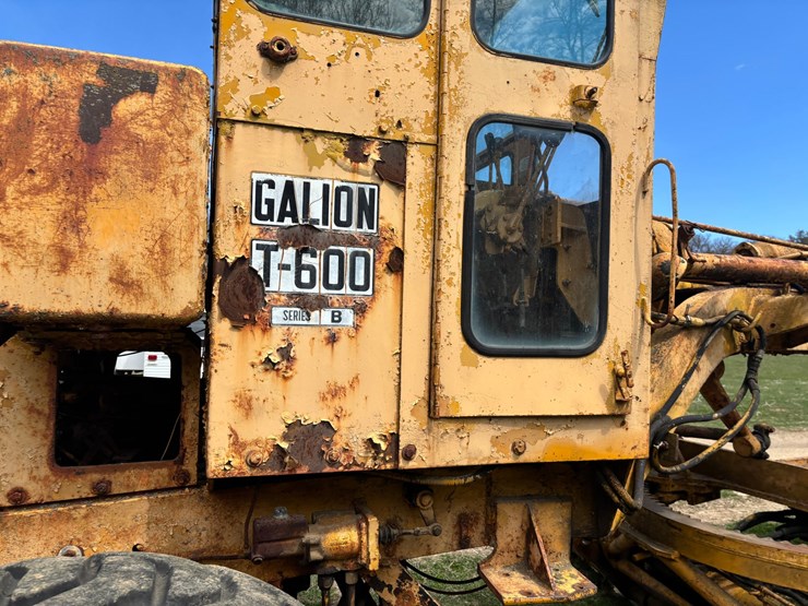 caterpillar-d3c-xl-image-14
