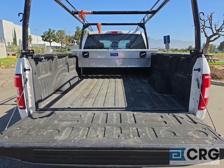 2018-ford-f150-xl-image-7