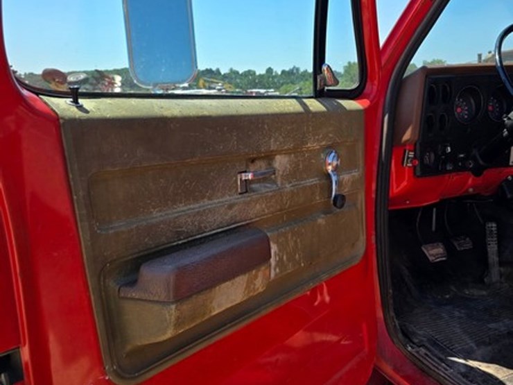 gmc-sierra-6500-image-20