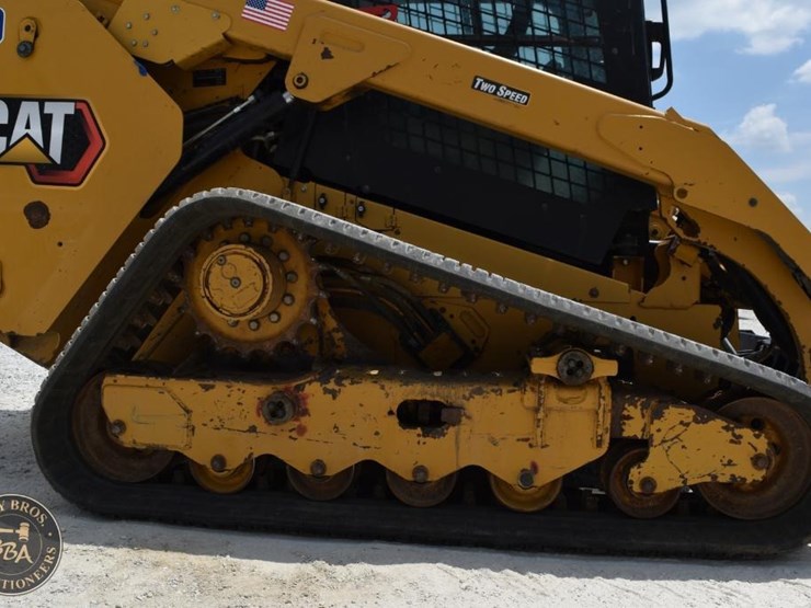 2019-caterpillar-299d3-image-31
