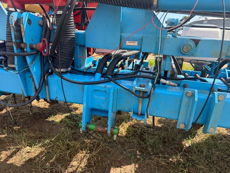 #51909-•-monosem-12-twin-row-38"-center-planter-05a116-inv#51909-image-127