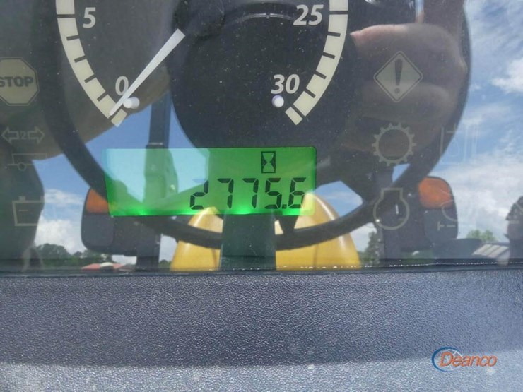 john-deere-5045e-image-14