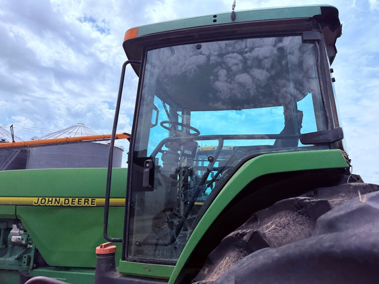 1996-john-deere-8400-image-32