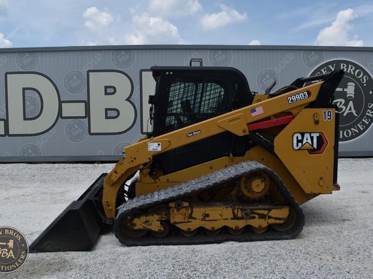 2019-caterpillar-299d3-image-11