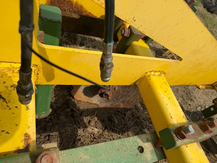 #51910-•-roll-a-cone-12-row-38"-spacing-hipper-10-3218-inv#51910-image-61
