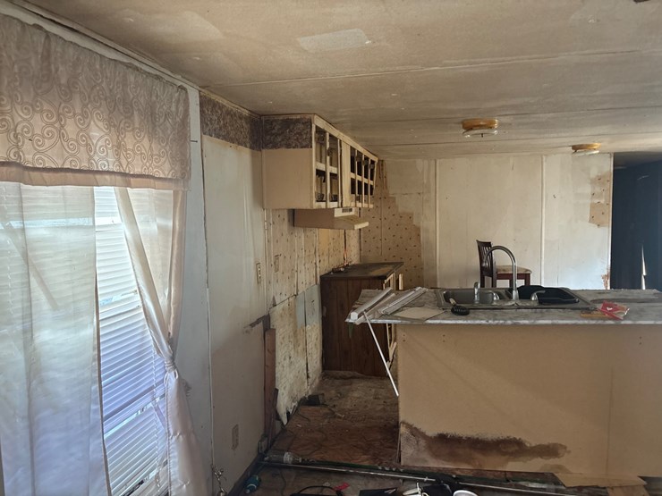 #302-•-mobile-home-image-25
