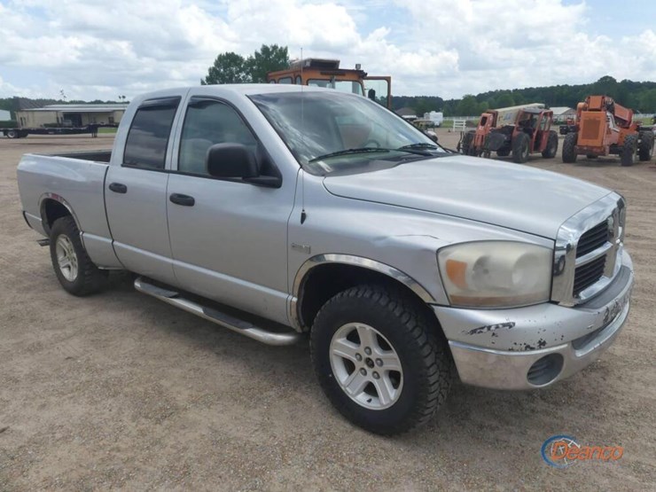 2006-dodge-ram-1500-image-1