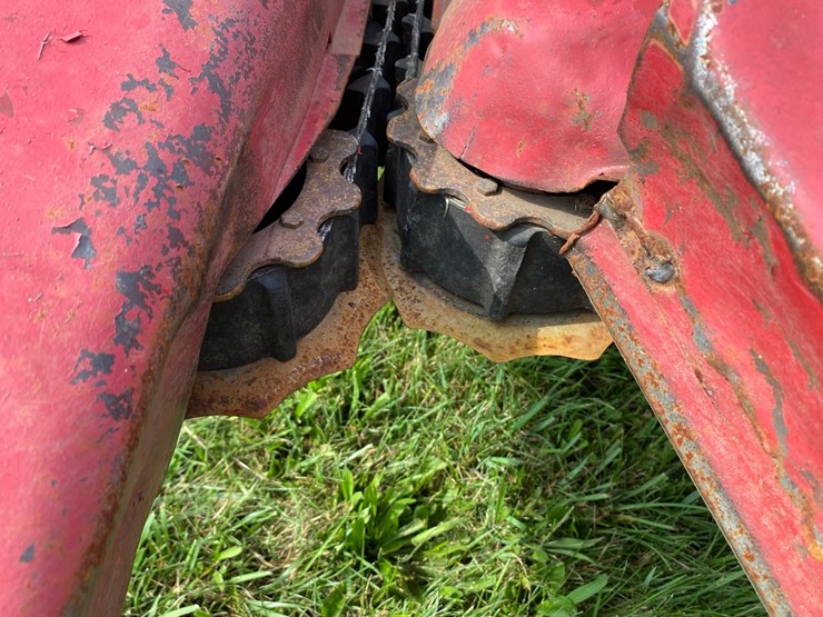 case-ih-881-forage-harvester-image-17