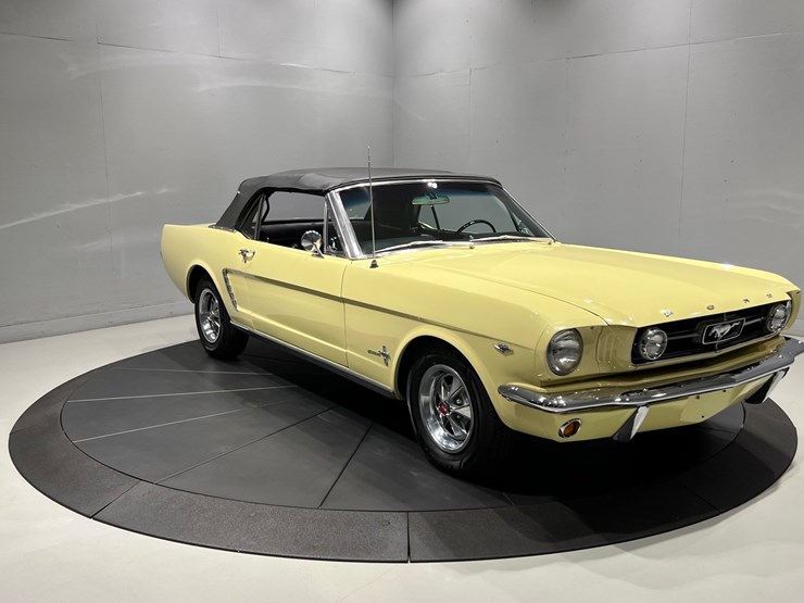#1512-•-1965-ford-mustang-convertible-image-53