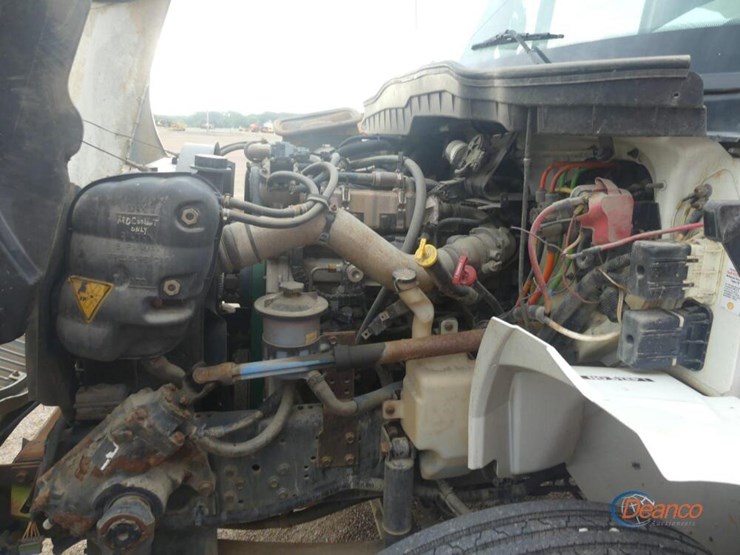 2008-international-durastar-4300-image-12