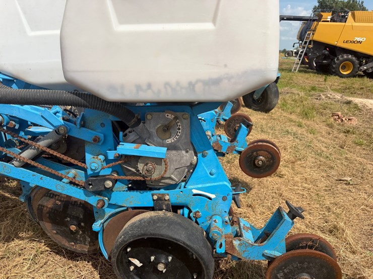 #51909-•-monosem-12-twin-row-38"-center-planter-05a116-inv#51909-image-114
