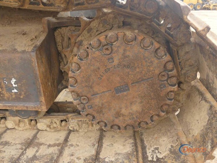 2016-komatsu-pc210-lc-11-image-8