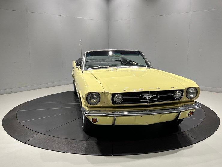 #1512-•-1965-ford-mustang-convertible-image-14