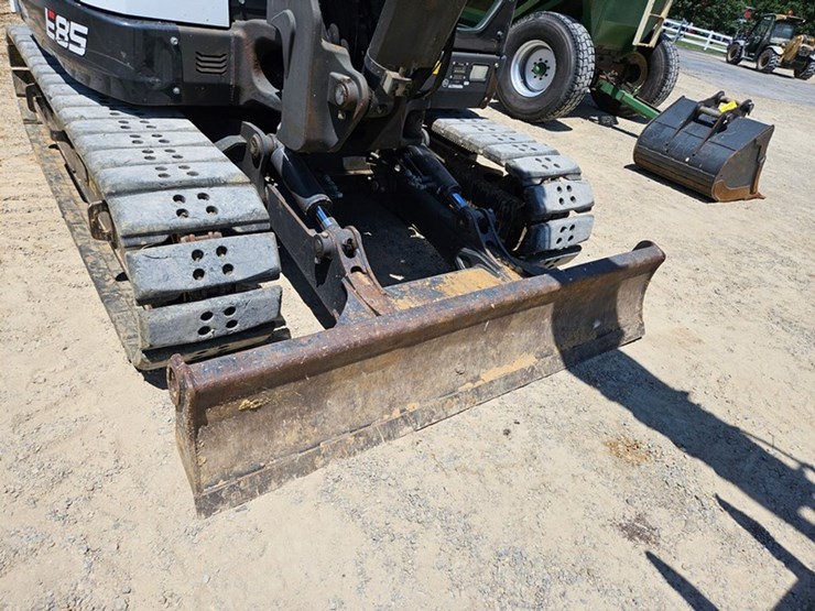 bobcat-e85-image-20