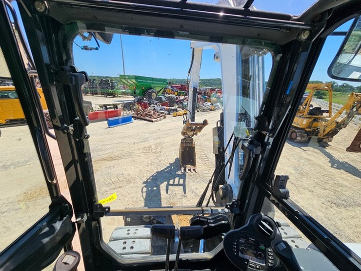 bobcat-e85-image-48