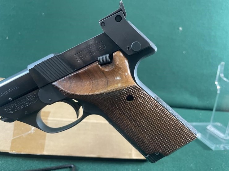 high-standard-mdl.107-military-22lr-pistol-image-7
