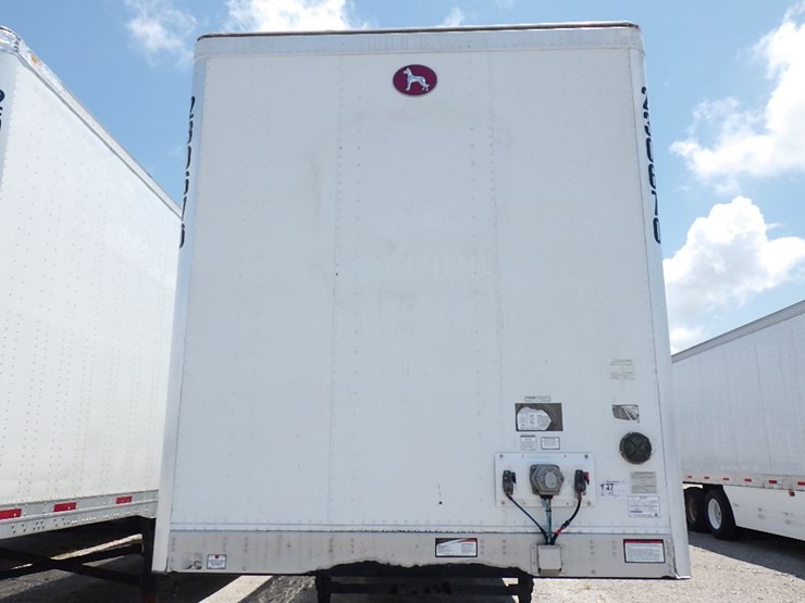 2021-great-dane-plate-van-image-2
