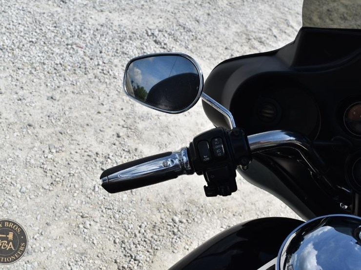 2011-harley-davidson-electra-glide-ultra-classic-46336-image-16