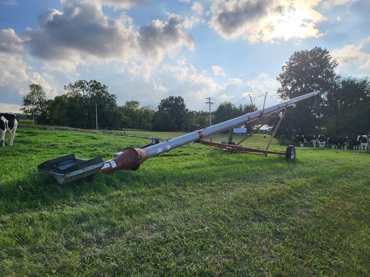 mayrath-10"-x-65'-grain-auger-image-2