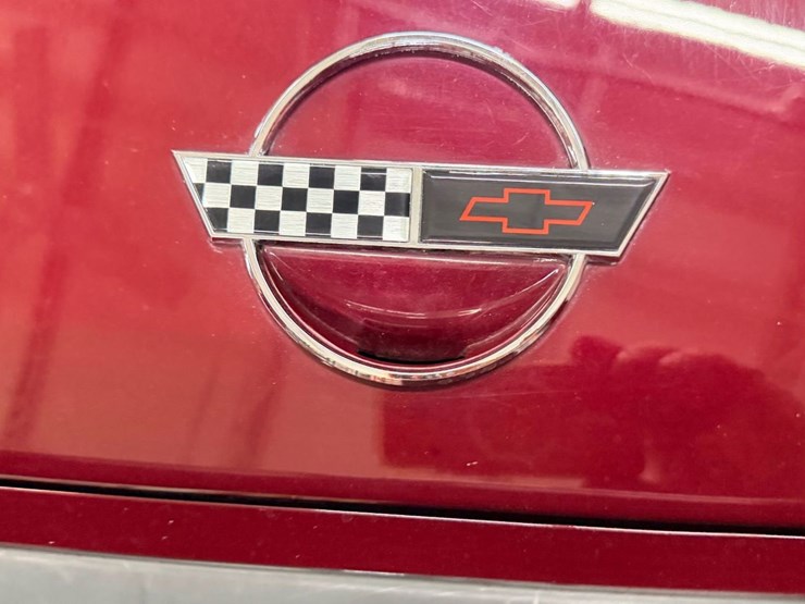 #1873-•-1993-chevrolet-corvette-image-25