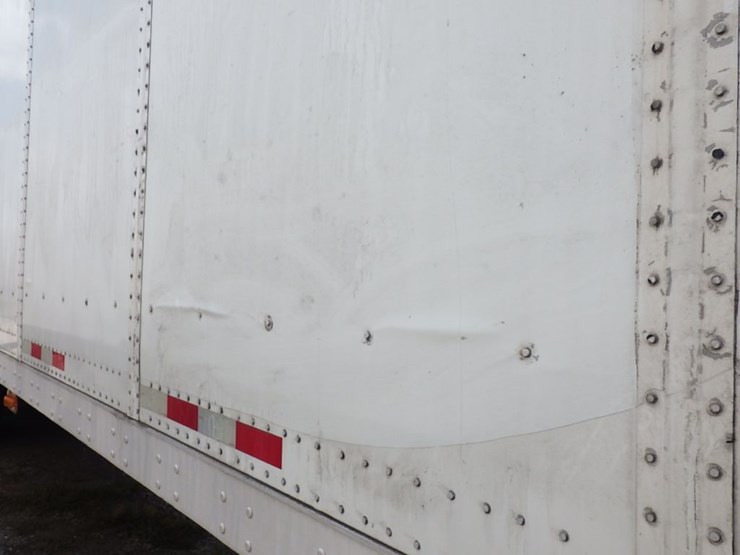 2021-great-dane-plate-van-image-8