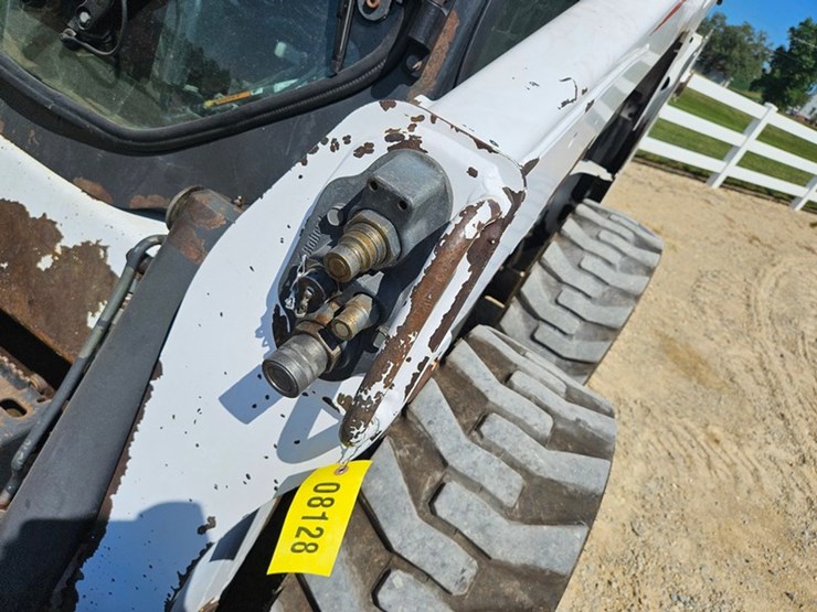bobcat-s650-image-12
