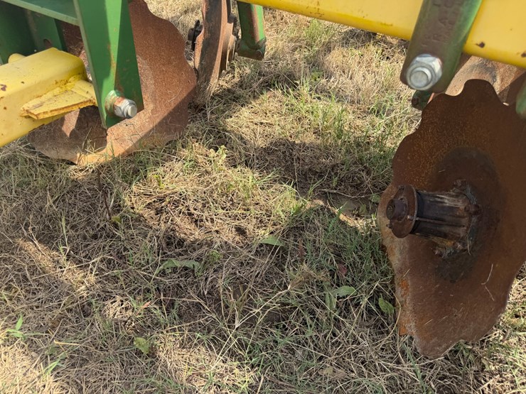 #51910-•-roll-a-cone-12-row-38"-spacing-hipper-10-3218-inv#51910-image-69
