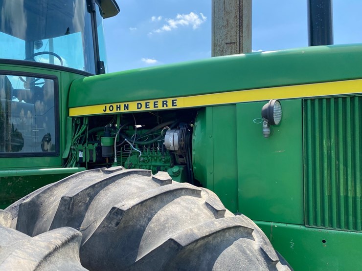 john-deere-8430-image-17