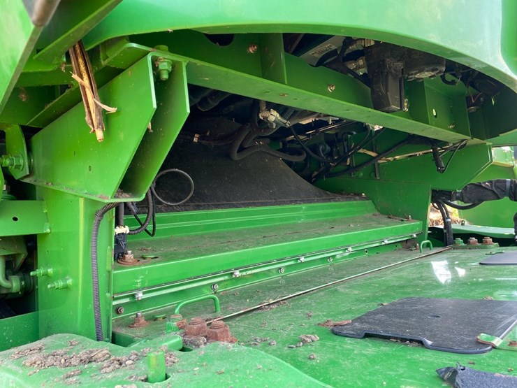 john-deere-9670-combine-4x4-image-18