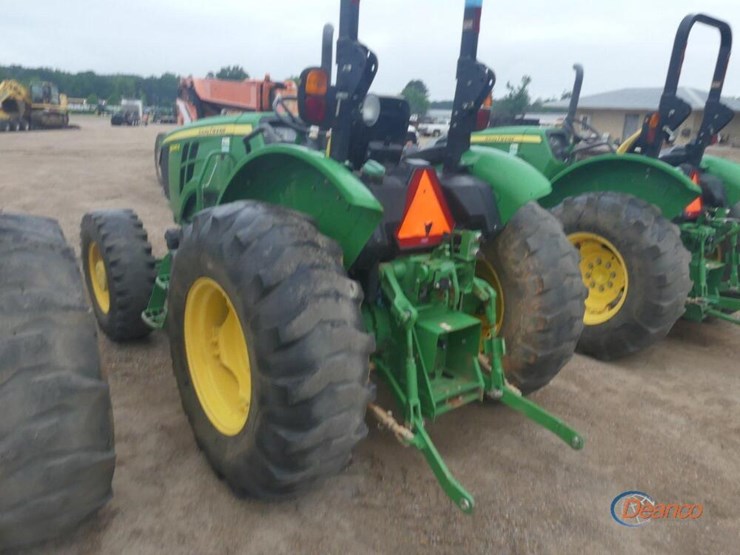 john-deere-5045e-image-4